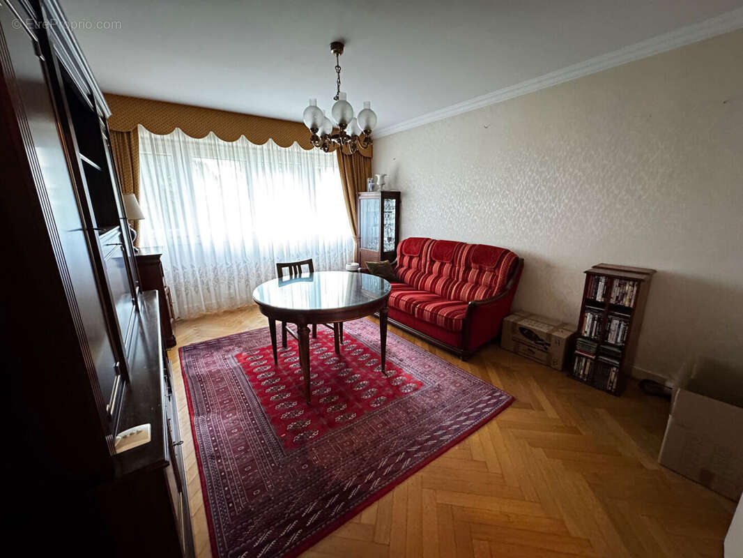 Appartement à YERRES