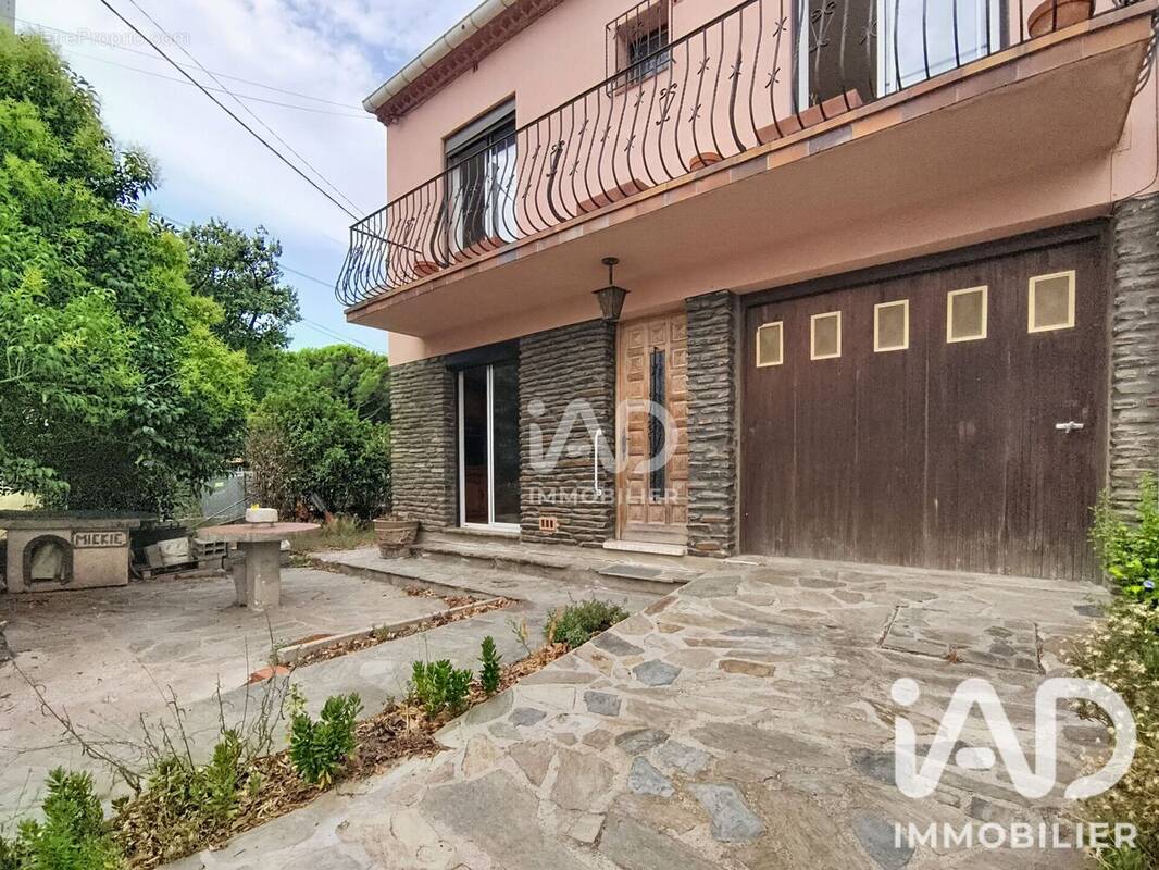 Photo 1 - Maison à VILLENEUVE-LA-RIVIERE