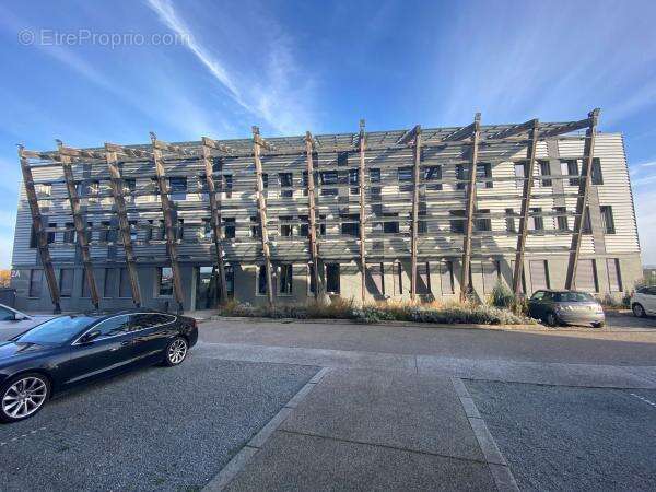 Photo 2 - Commerce à JONAGE