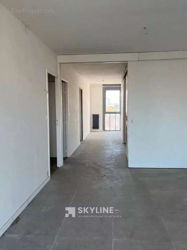 Appartement à MARSEILLE-14E