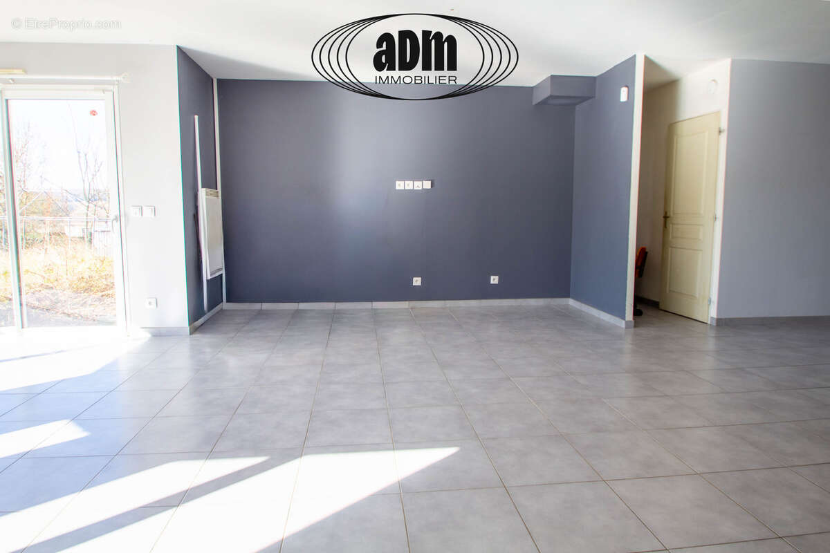 Maison à SAACY-SUR-MARNE