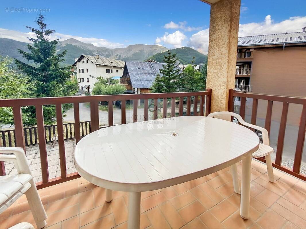 Appartement à SAINT-ETIENNE-DE-TINEE