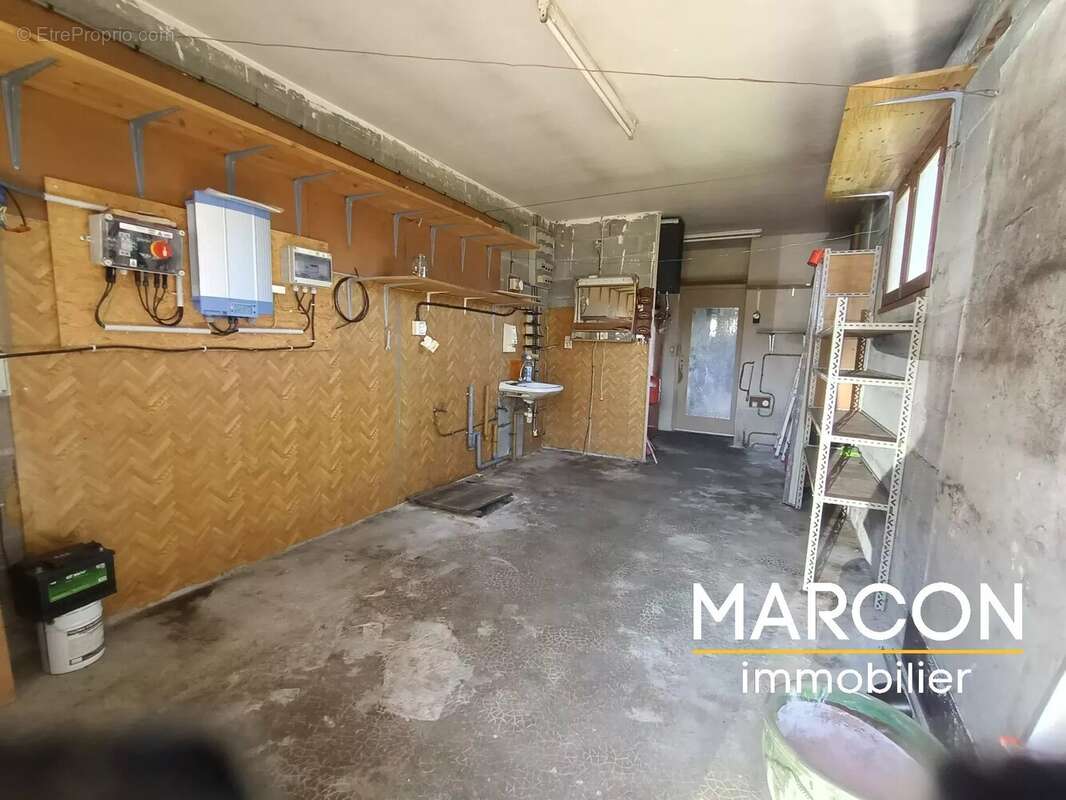 Maison à SAINT-MARC-A-FRONGIER