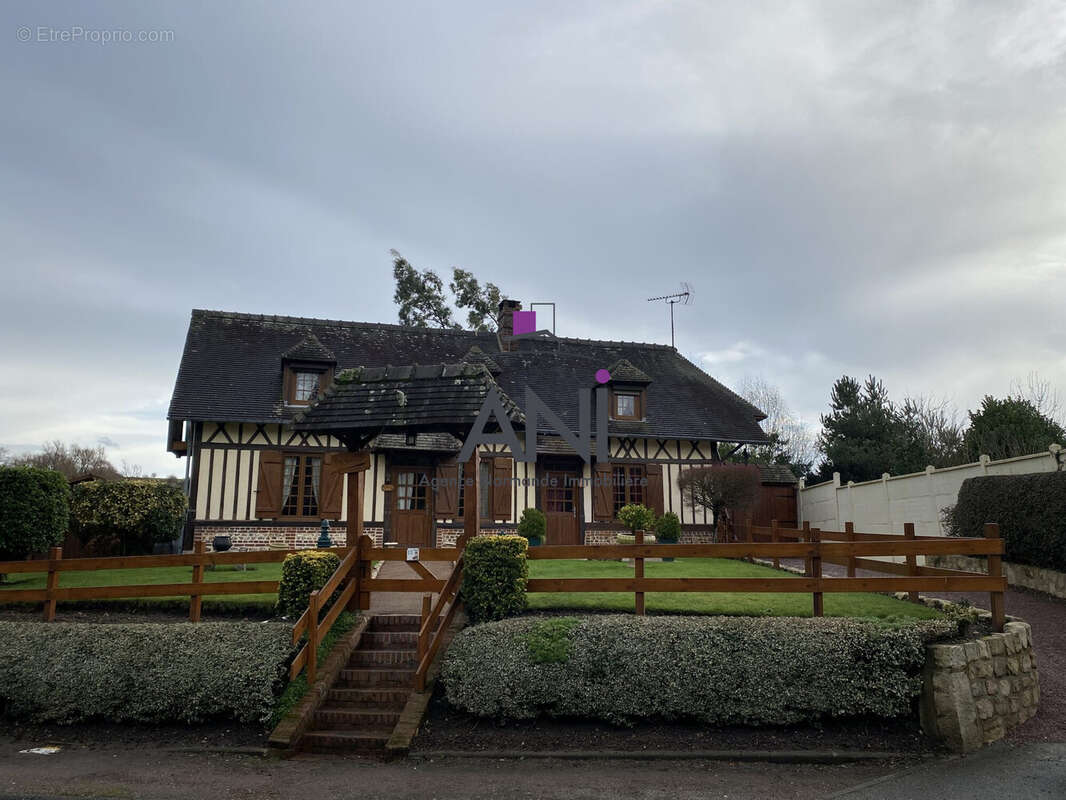 Maison à LUNERAY