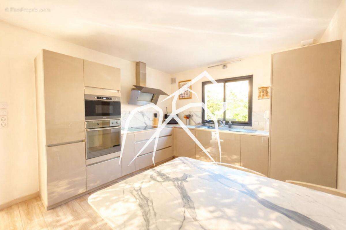 Maison à NOTRE-DAME-DE-BONDEVILLE