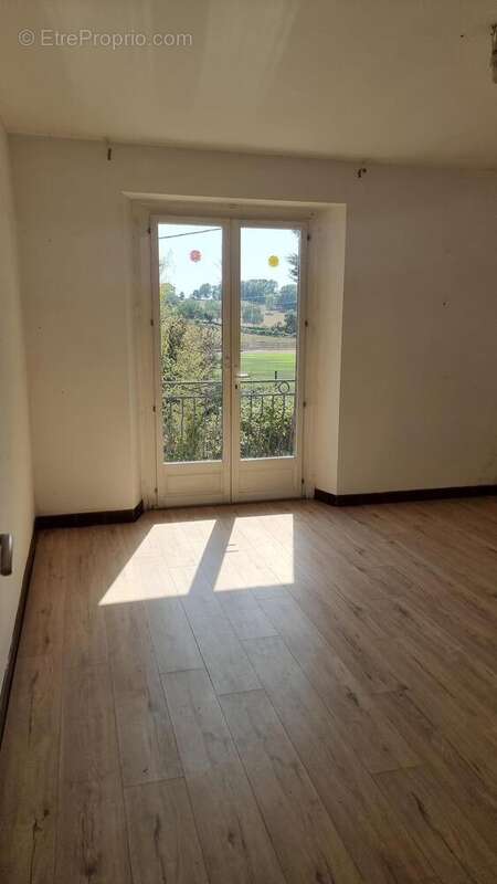 20250809163241 - Maison à LACAPELLE-MARIVAL