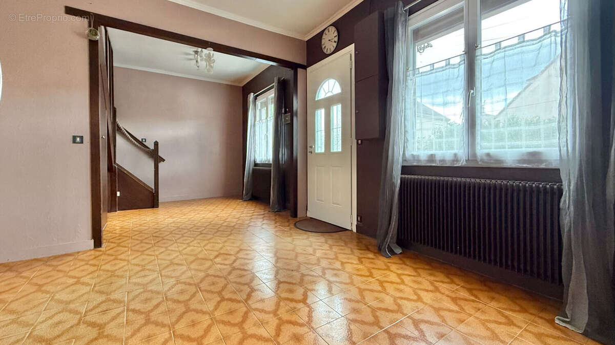 Maison à CORBEIL-ESSONNES