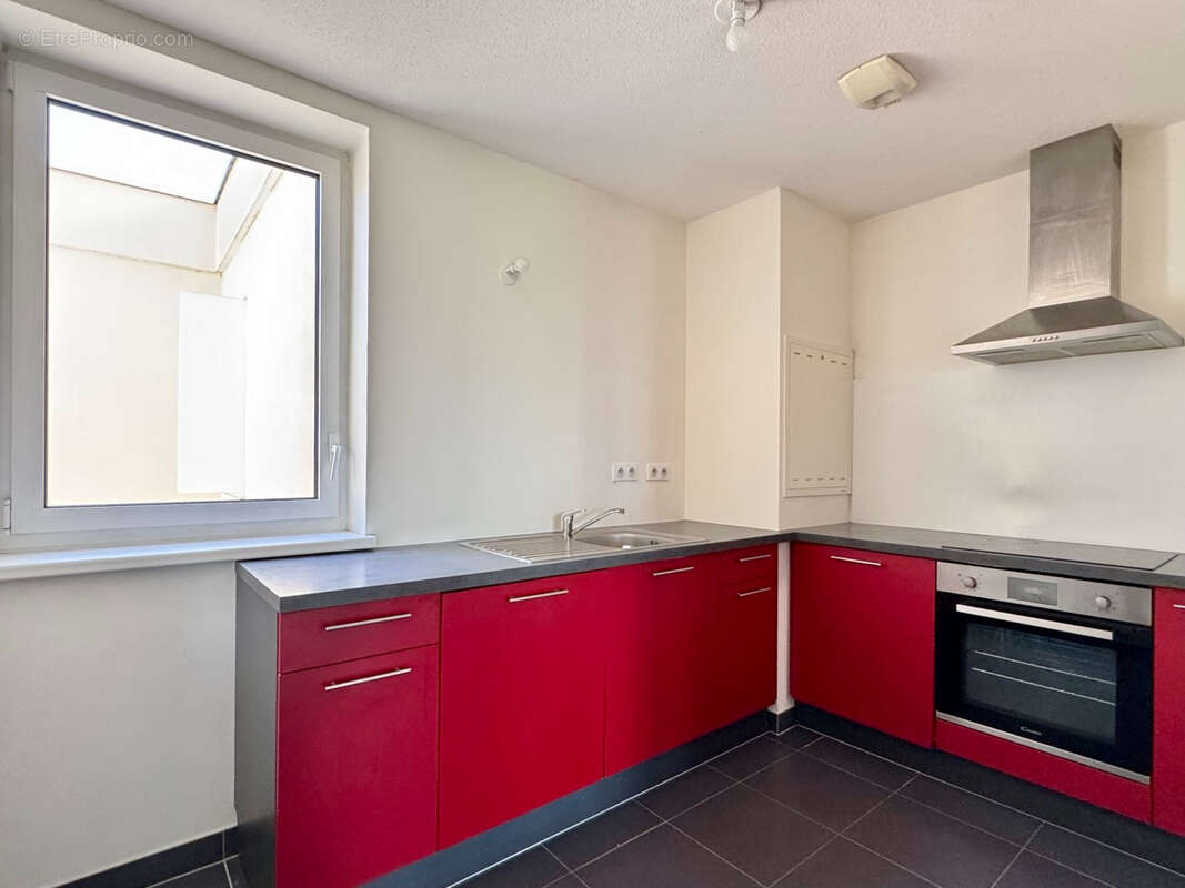 Appartement 2 pièces avec terrasse et vue bassin Vauban - Quartier Étoile - photo 4