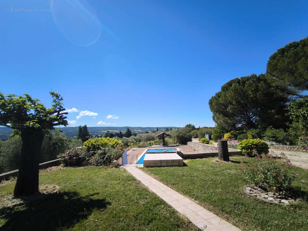 Maison à TULETTE