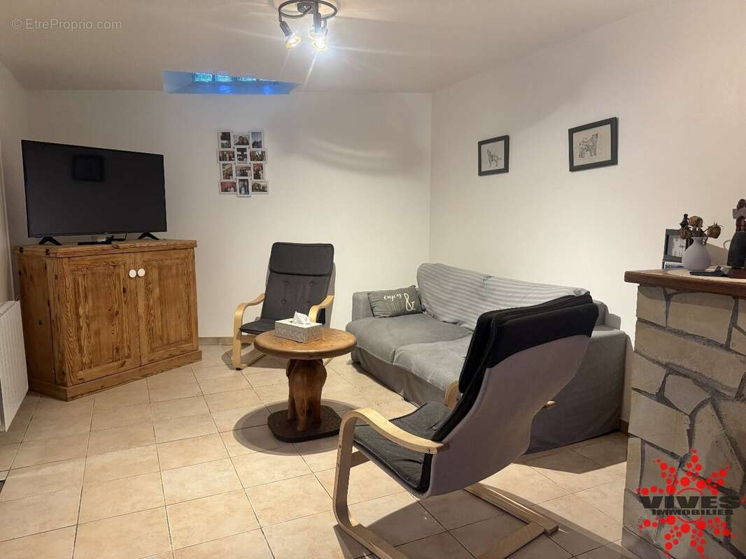 Maison à NISSAN-LEZ-ENSERUNE