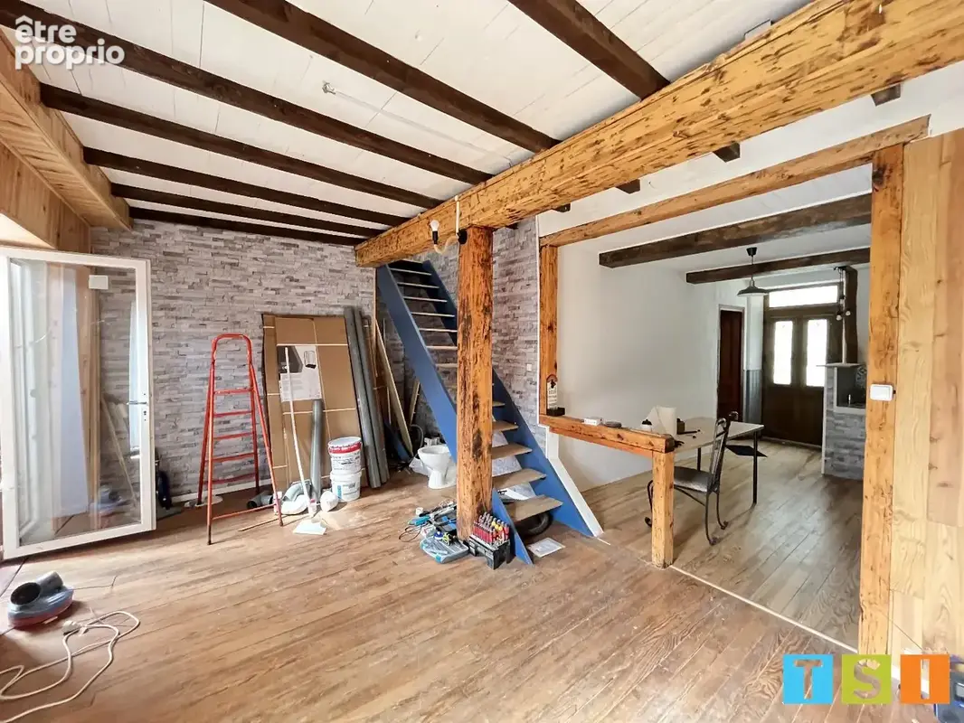 Galié : Maison à finir de rénover dans un environnement paisible - photo 4