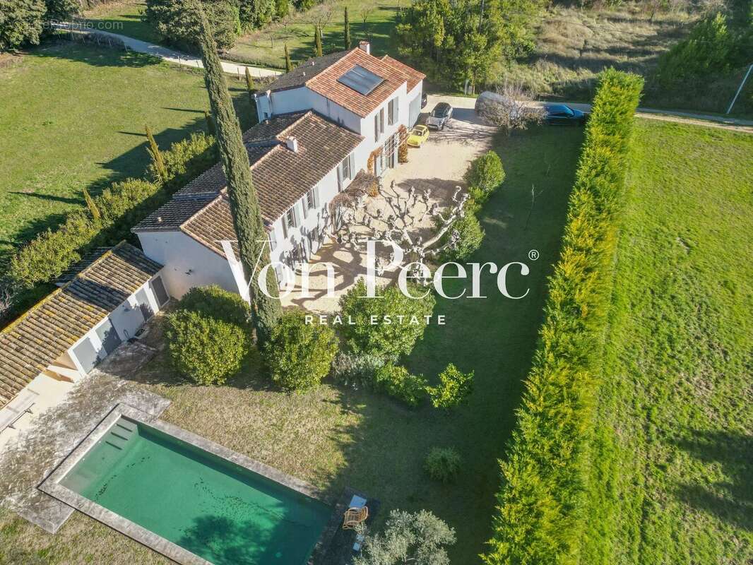 Maison à SAINT-REMY-DE-PROVENCE