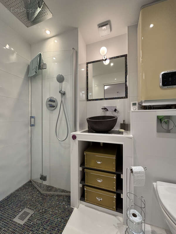 Appartement à PARIS-9E