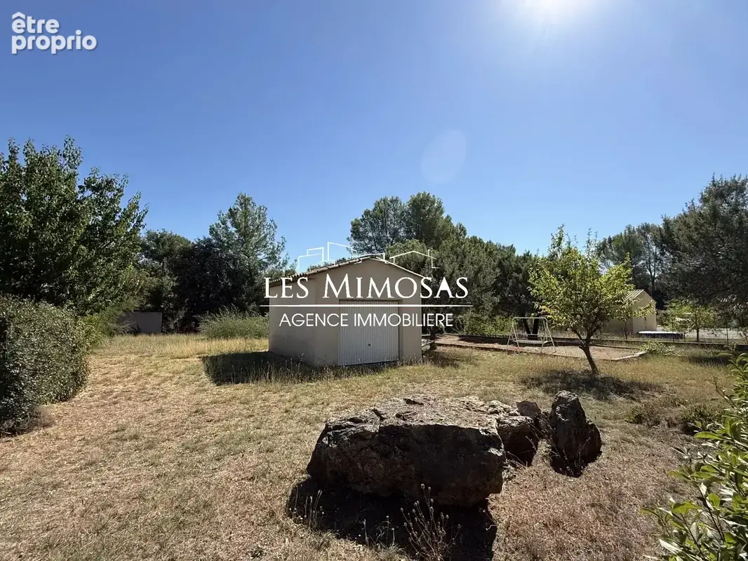 Vidauban, maison de plain-pied  – terrain 2500m² – piscine – garage - photo 37