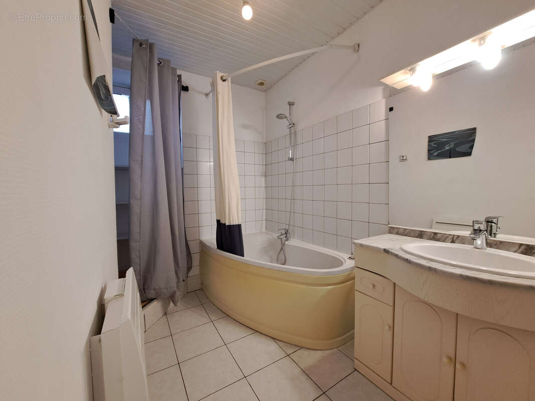 Appartement à BASSE-GOULAINE