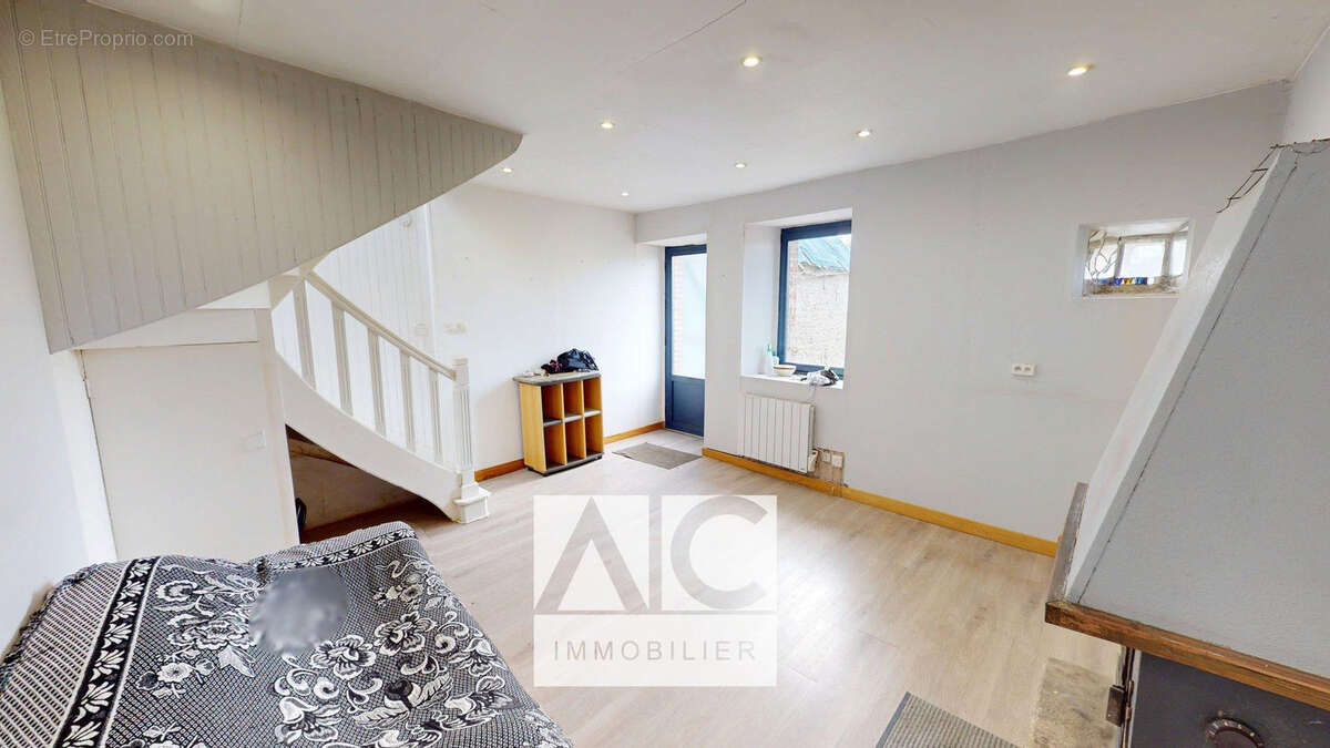 Maison à QUEMPER-GUEZENNEC