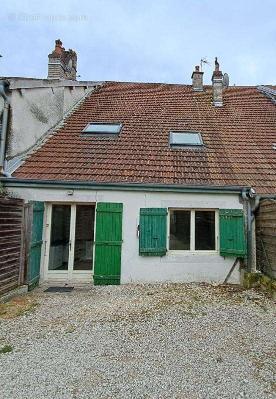 Maison à SCEY-SUR-SAONE-ET-SAINT-ALBIN