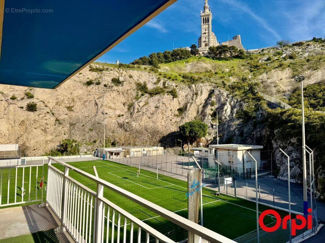 Appartement à MARSEILLE-7E