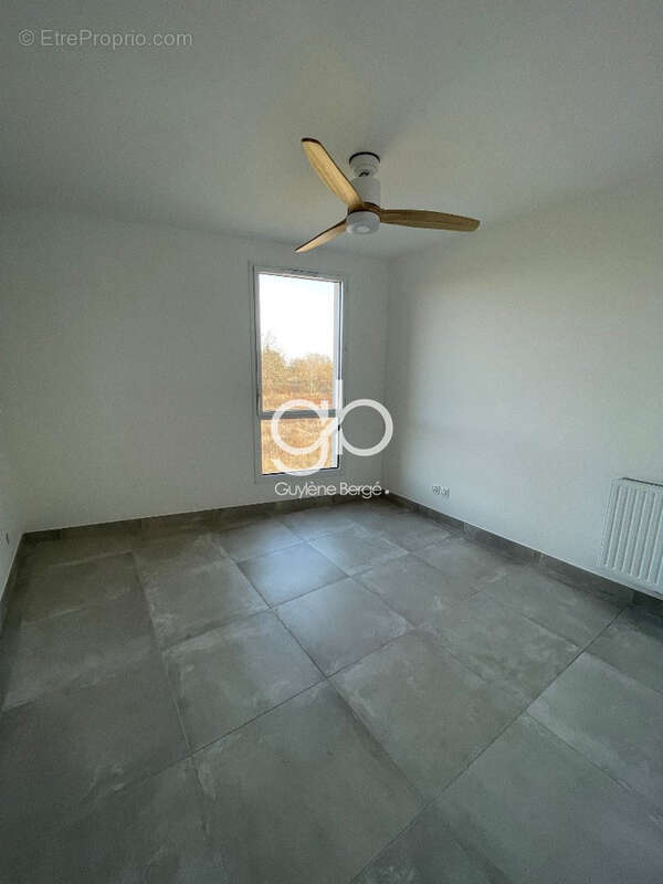 Appartement à MAUGUIO