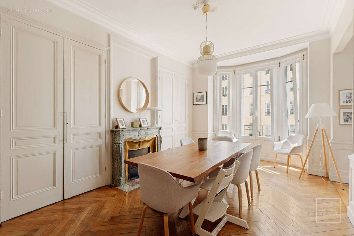 Appartement à LYON-6E