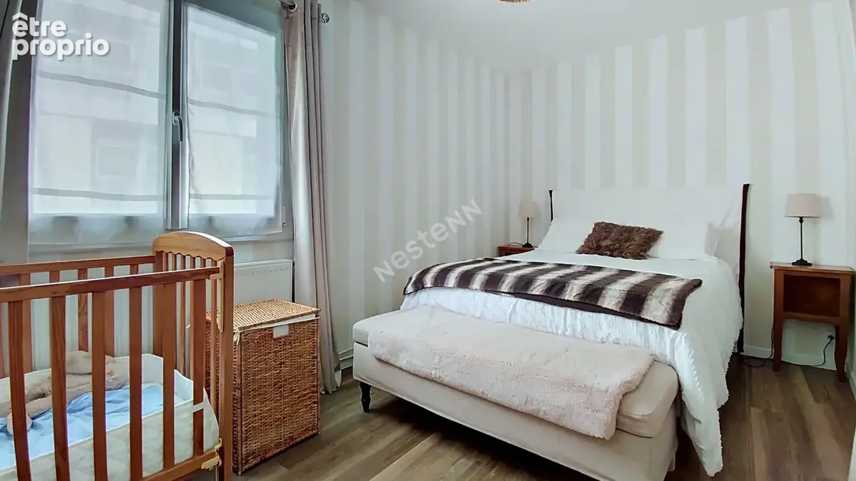 NANTES - VIARME HAUTS-PAVÉS / Appartement 3 chambres, traversant, garage boxé et cave - photo 6