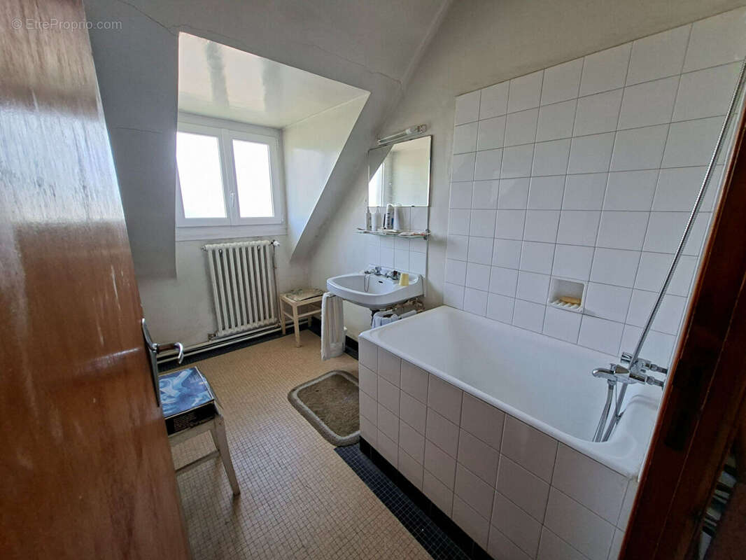 Maison à PLESTIN-LES-GREVES