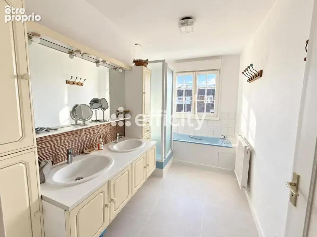 Maison 5 pièces 98 m² à vendre à Premesques (59840) - photo 8