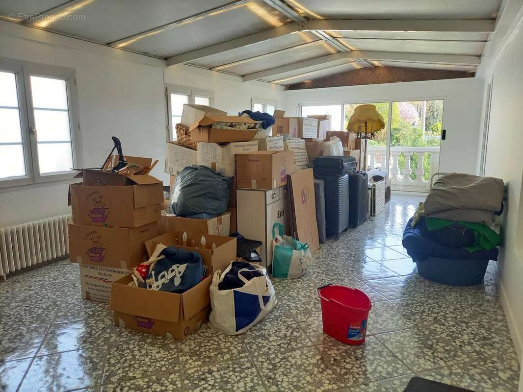 Maison à FONTAINE-LE-PORT