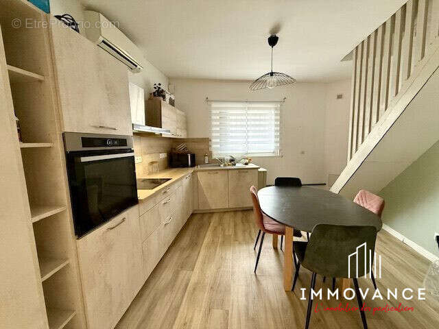 Maison 52 m² à Le Cres  - photo 8