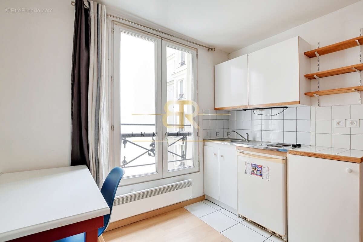 Appartement à PARIS-12E