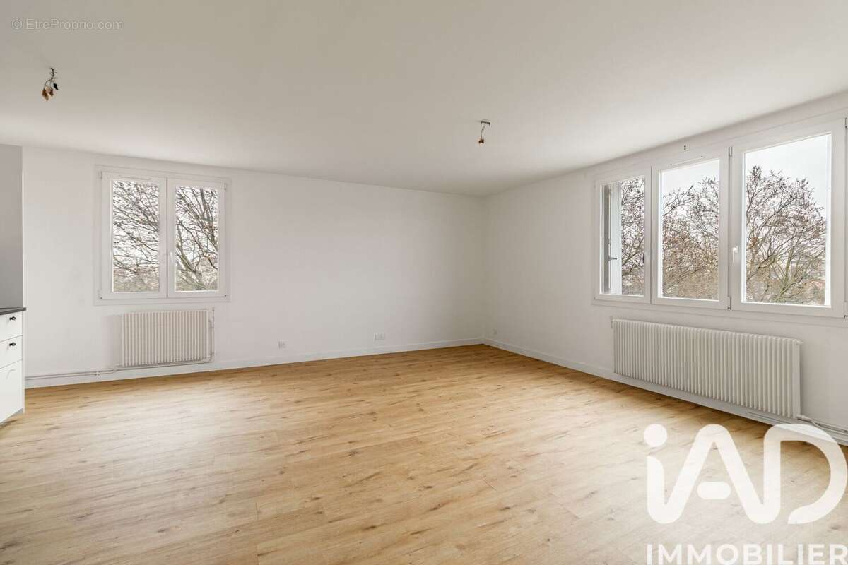 Photo 2 - Appartement à COLOMBES