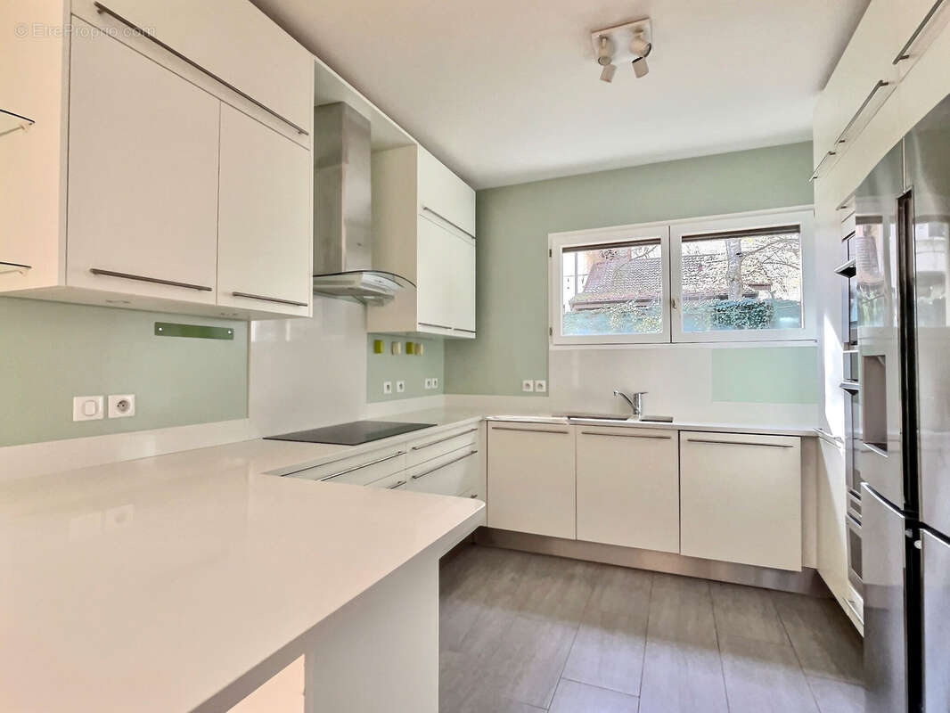 Maison à DIVONNE-LES-BAINS