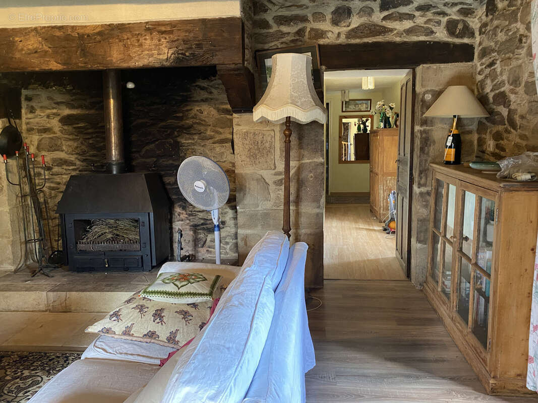 Maison à LA CAPELLE-BONANCE