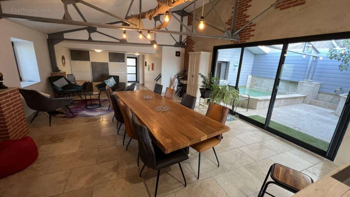 Maison à CASTELNAU-D&#039;AUDE