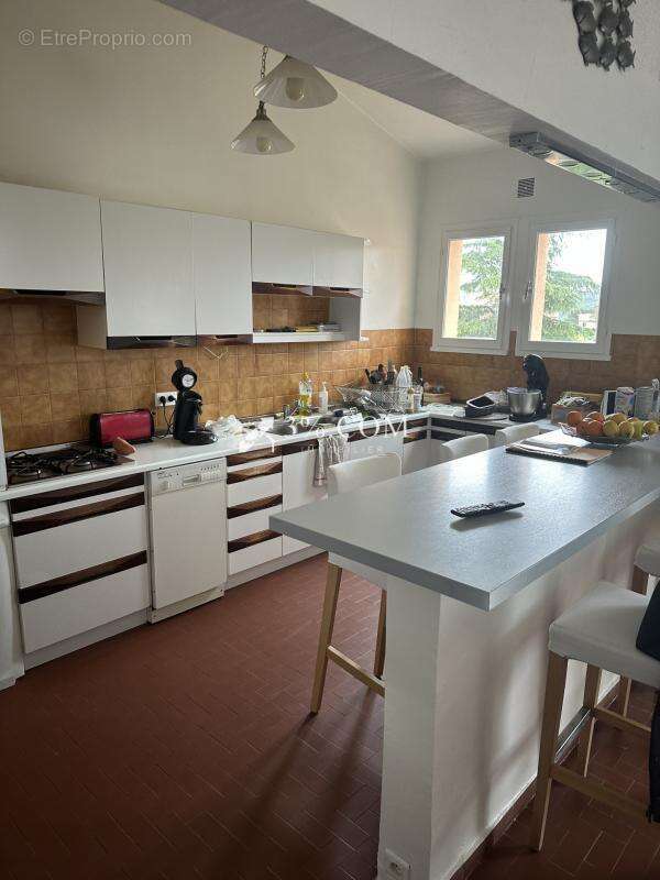 Appartement à COGOLIN