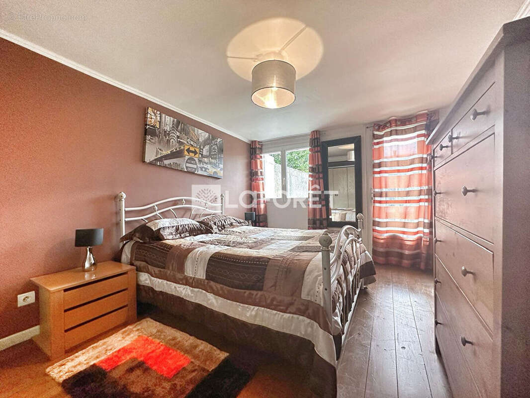 Maison à JUVISY-SUR-ORGE