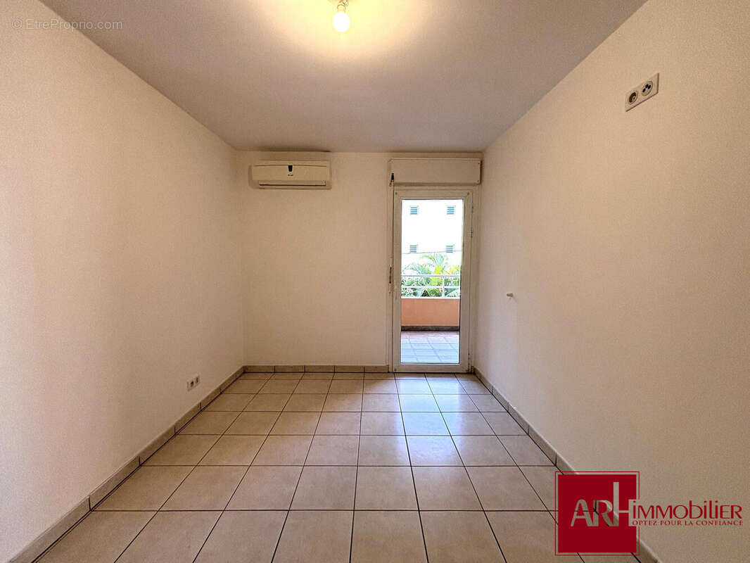 Appartement à SAINT-DENIS