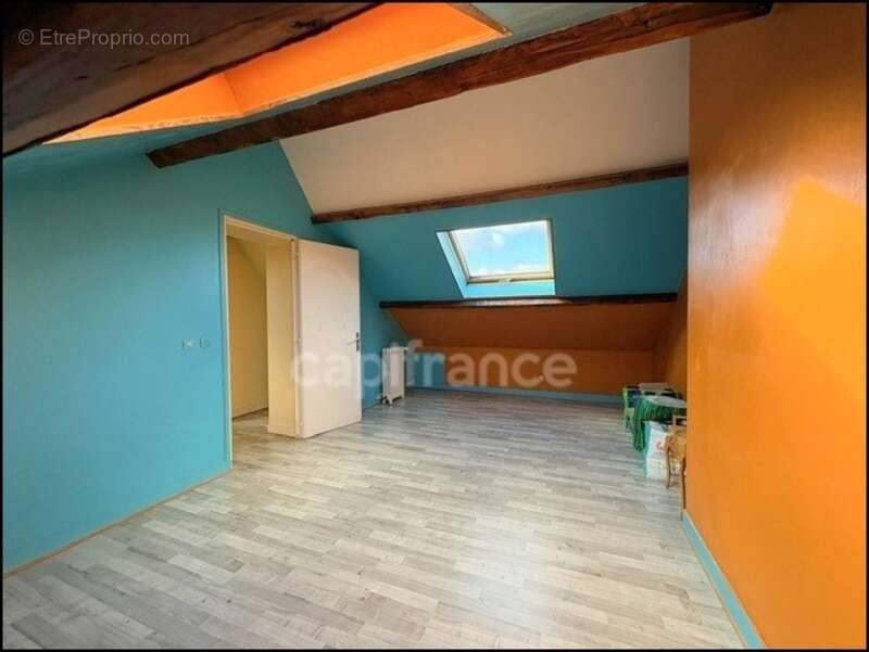 Maison à PETIT-COURONNE