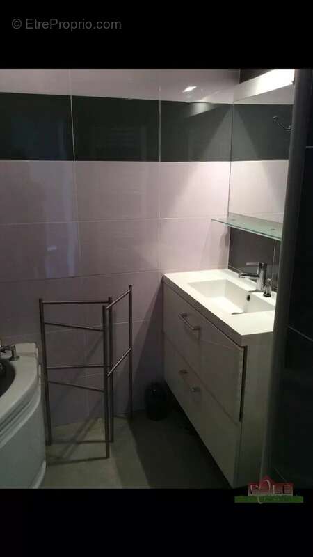 Appartement à LE PEAGE-DE-ROUSSILLON