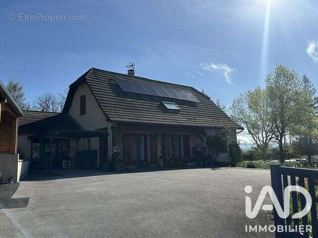 Maison 159 m² à Correze  - photo 3
