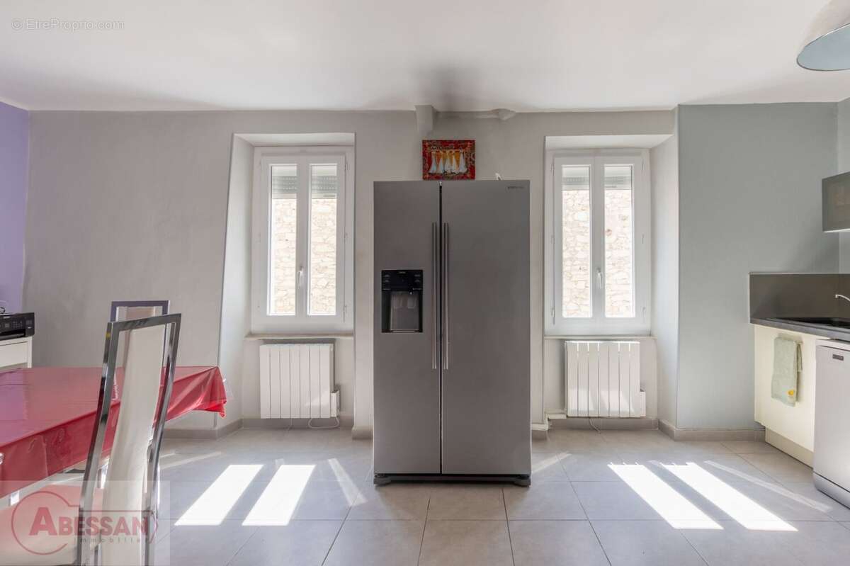 Maison à LA CALMETTE