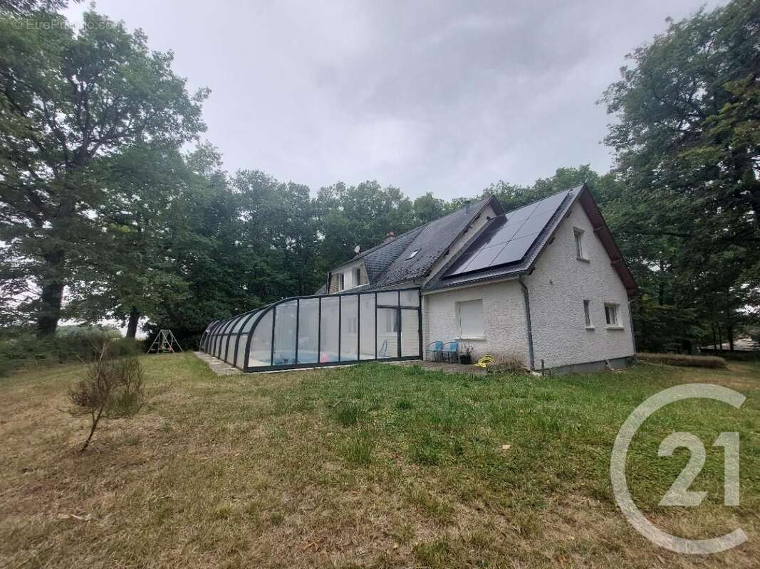 Maison à ETAIS-LA-SAUVIN