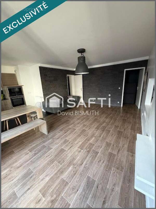 Photo 6 - Appartement à GENNEVILLIERS