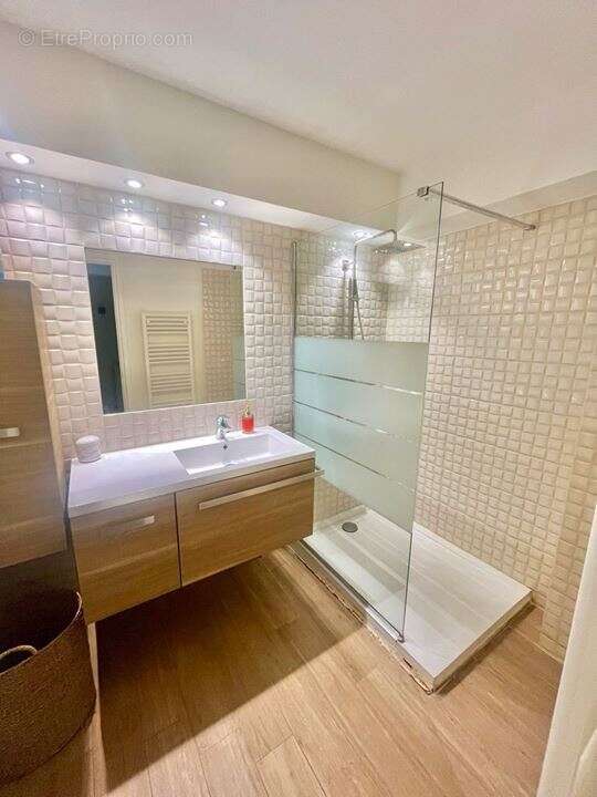 Appartement à LE CANNET