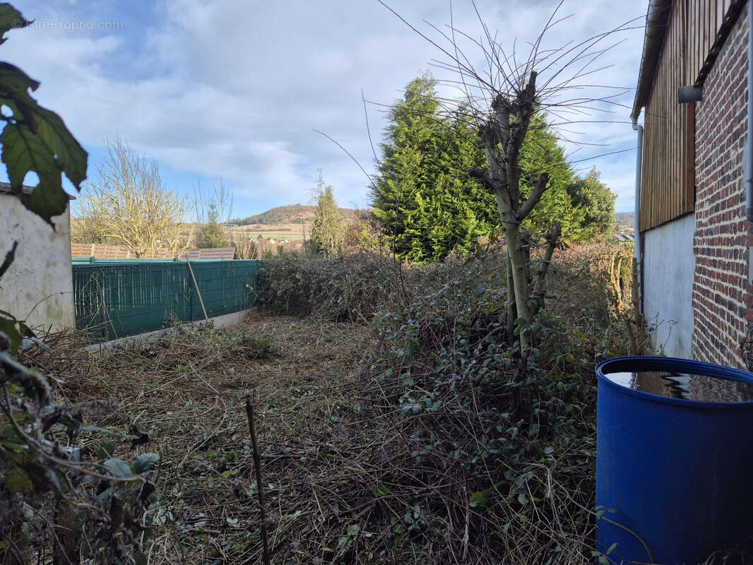 Maison à QUIEVRECOURT