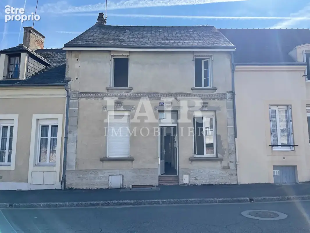 Maison de ville à vendre, dans Mamers, réf B15761 - photo 2