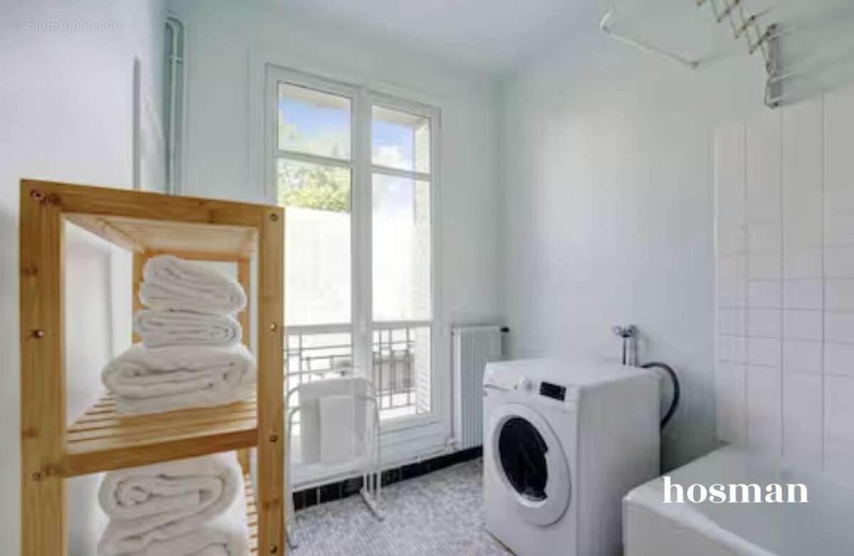 Appartement à PARIS-15E