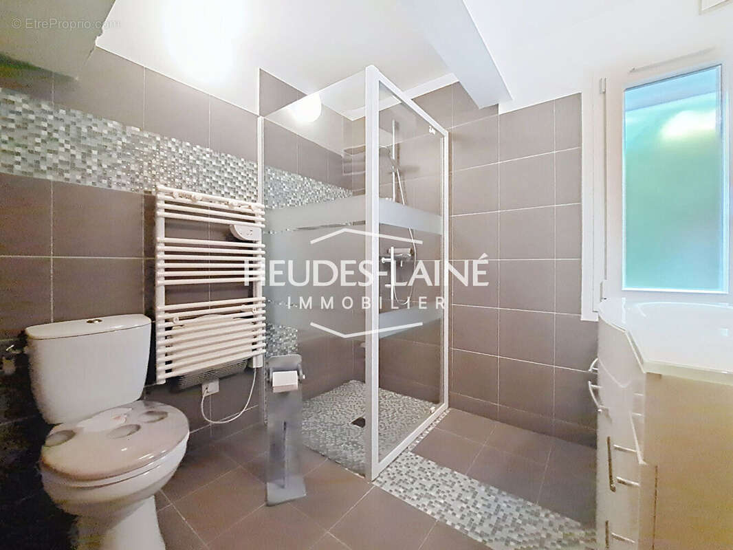 Appartement- rez-de-cour - à vendre - JULLOUVILLE - 50610 - photo 7