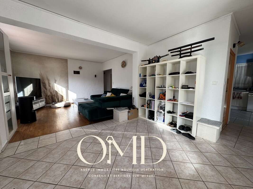 Maison à MONTESQUIEU-VOLVESTRE