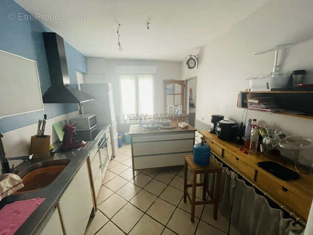 Maison à GREGES